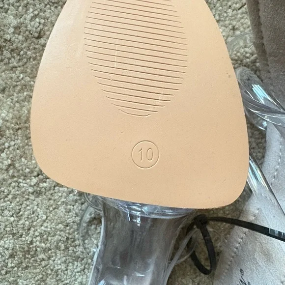 Cape Robbin Stiletto Clear Heels Size 10 - Picture 6 of 6